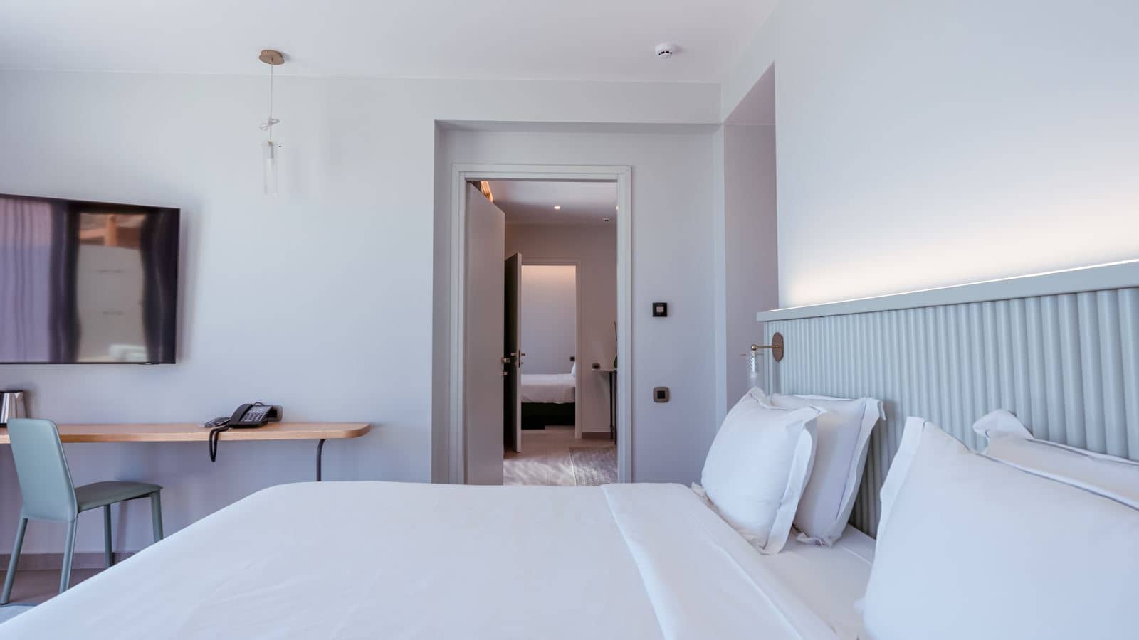 rooms-grand-suite-with-2-private-pools--outdoor-living-area-sea-view