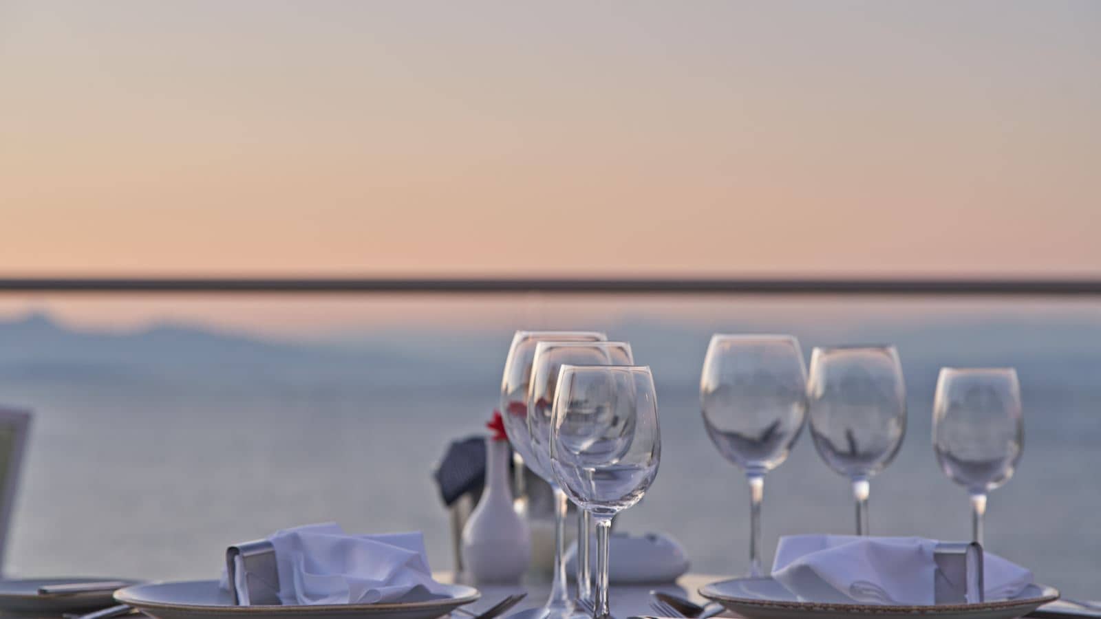 restaurants-ouranos-restaurant