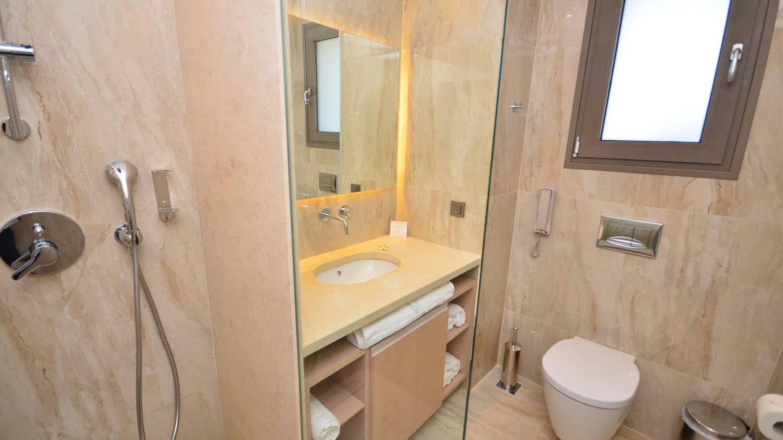 rooms-deluxe-double-garden-view