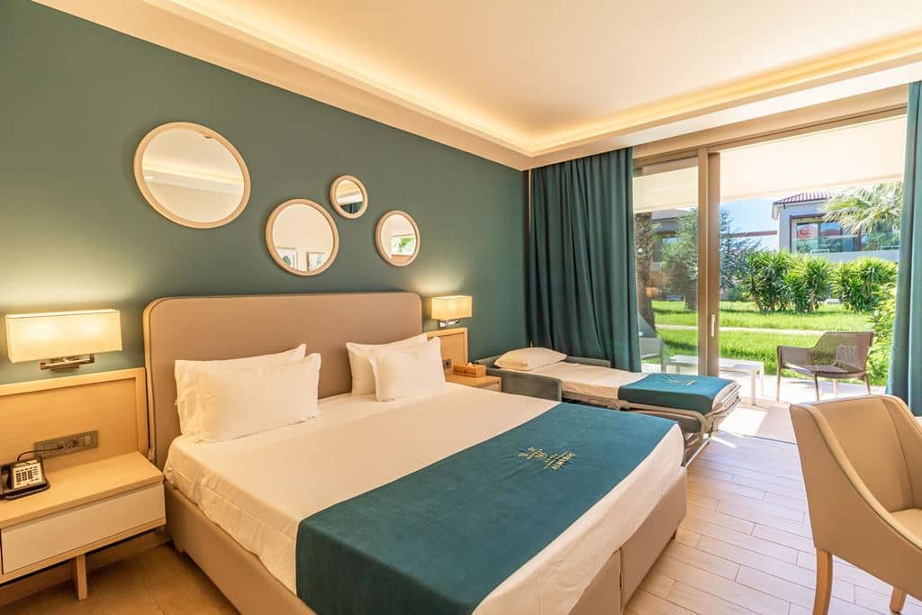 rooms-deluxe-double-garden-view