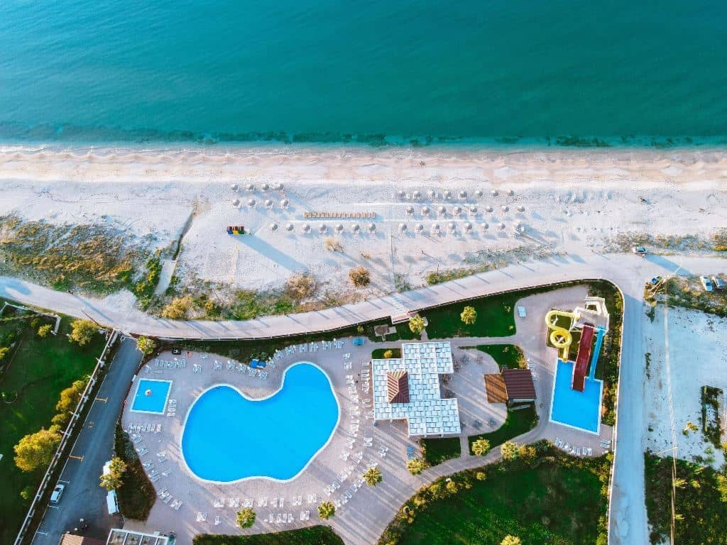 beach-main-building