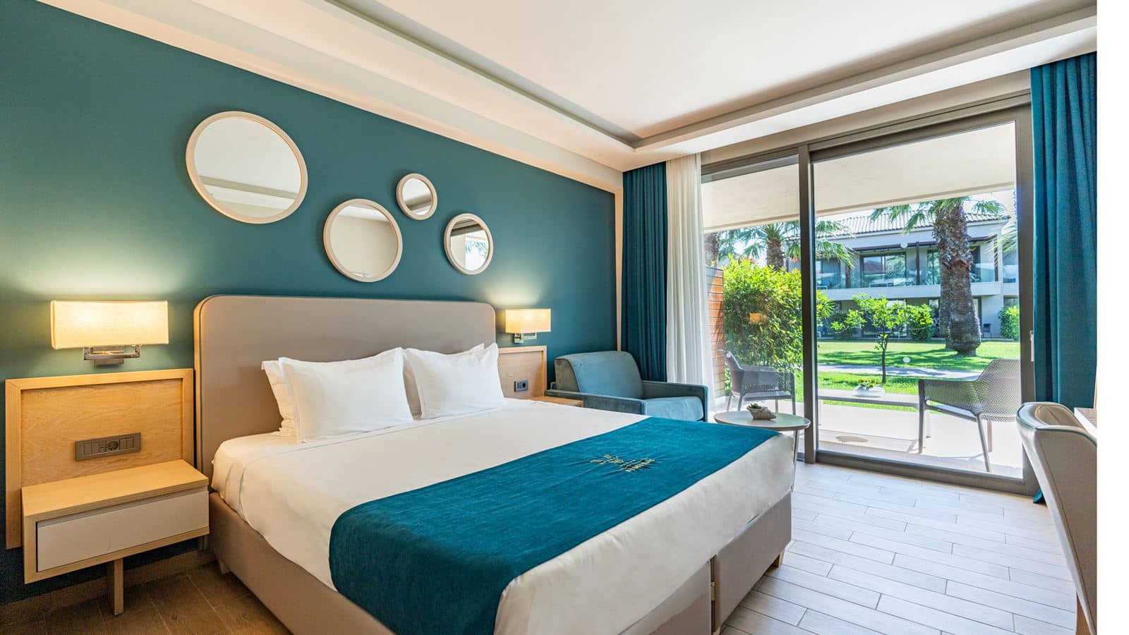rooms-deluxe-double-for-single-gv