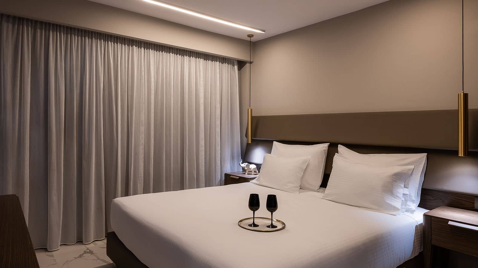 rooms-serenity-suite-1-bedroom-gardenpoolview-balcony-or-terrac