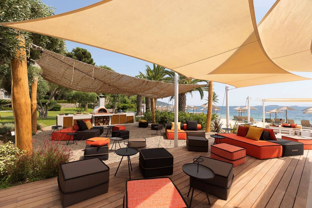 bars-beach-bar