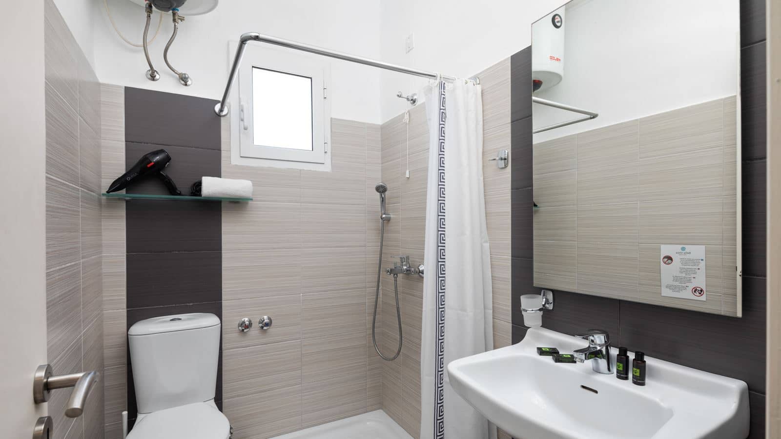 rooms-superior-twindouble-studio-with-sea-view