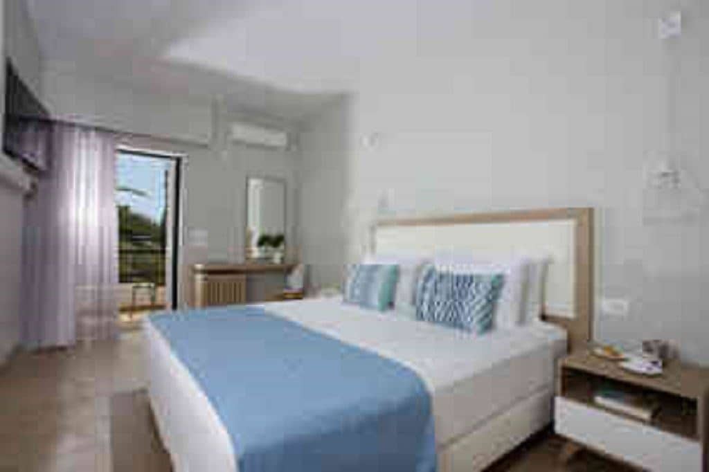 rooms-superior-double-garden-view