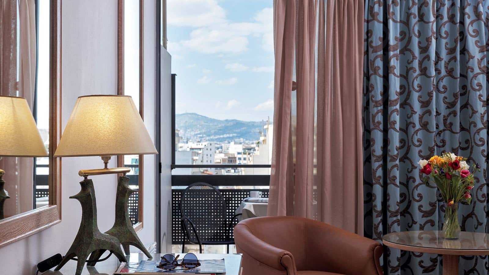 rooms-twin-superior-city-view