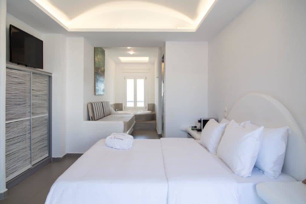 rooms-friends-and-family-room-3-guests