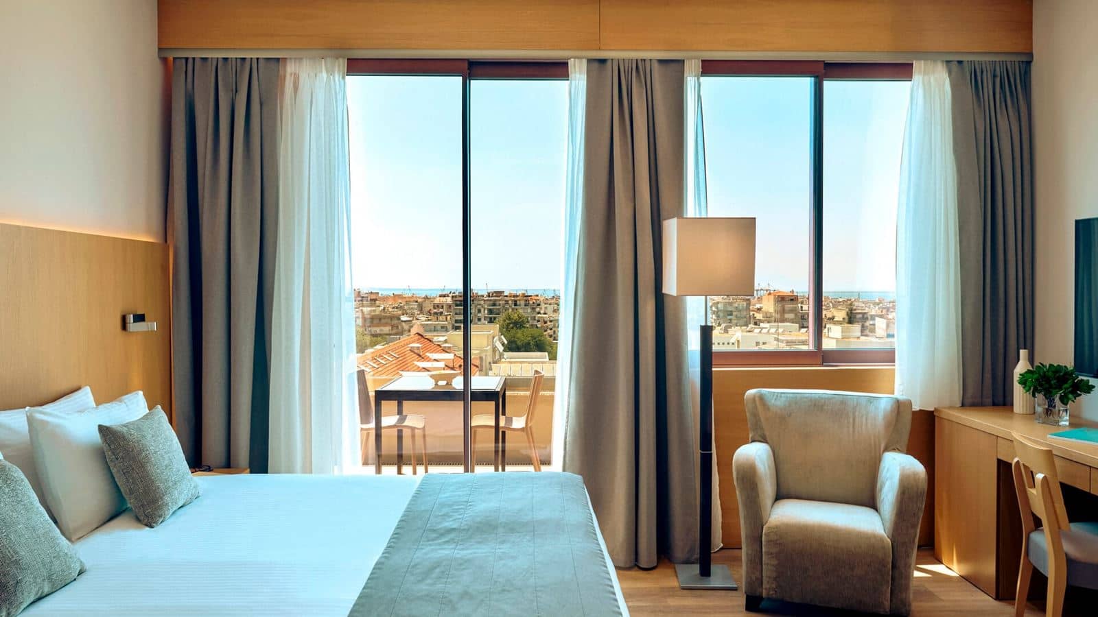 rooms-deluxe-double