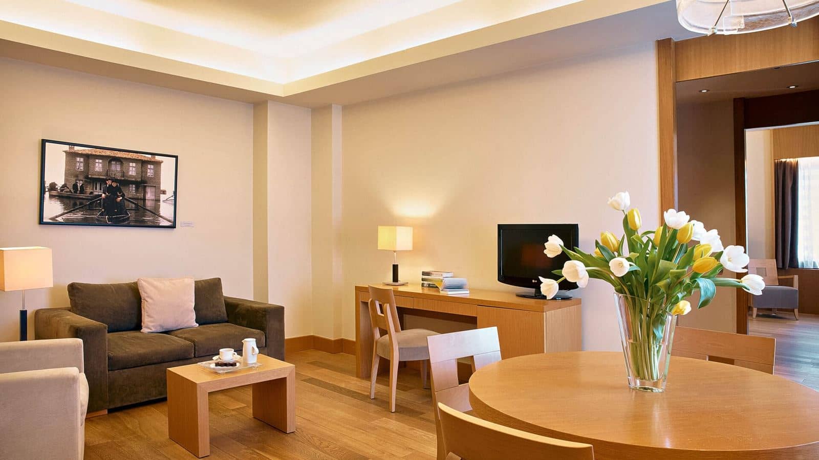rooms-lazart-suite