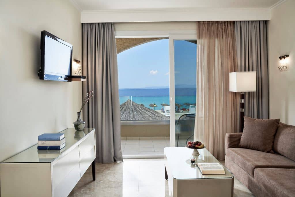 rooms-deluxe-suite