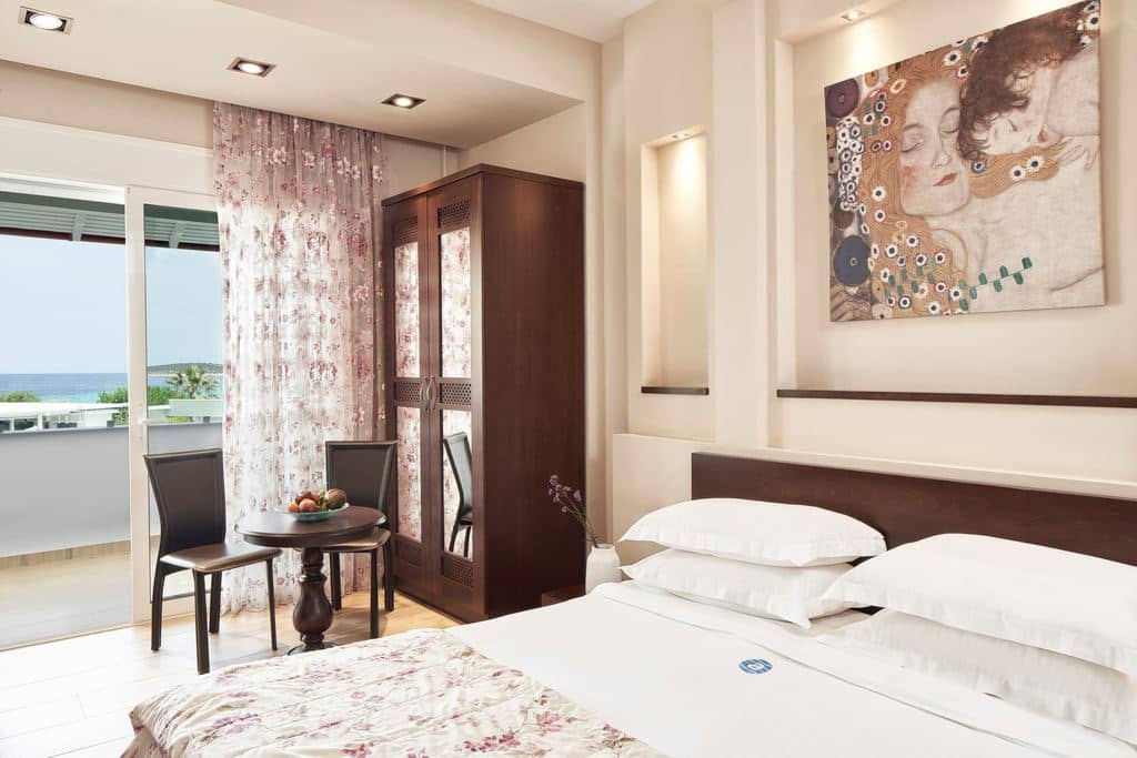 rooms-deluxe-double-sea-view
