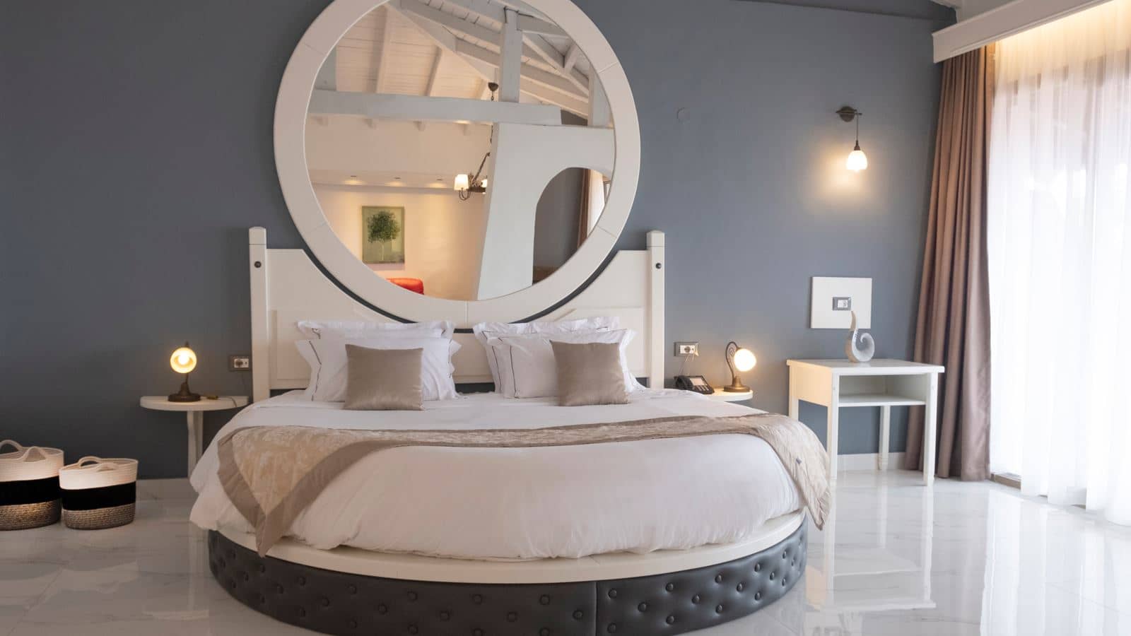 rooms-executive-suite