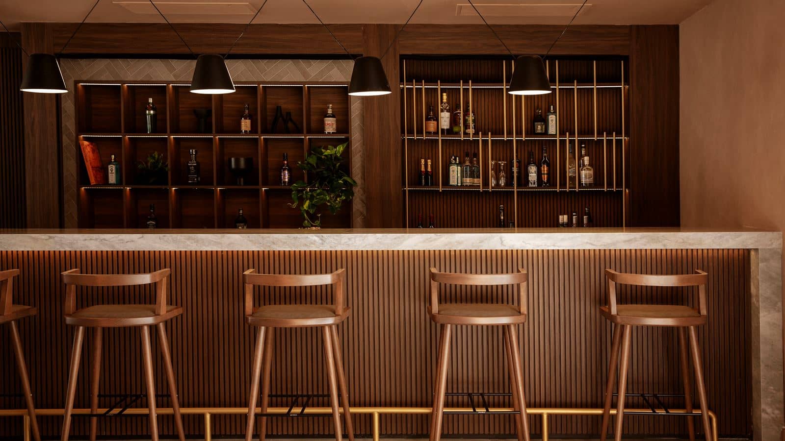 bars-xenia-lobbycheck-in-bar
