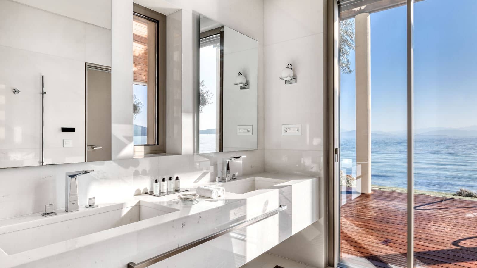 rooms-hrh-ivory-villa-sv