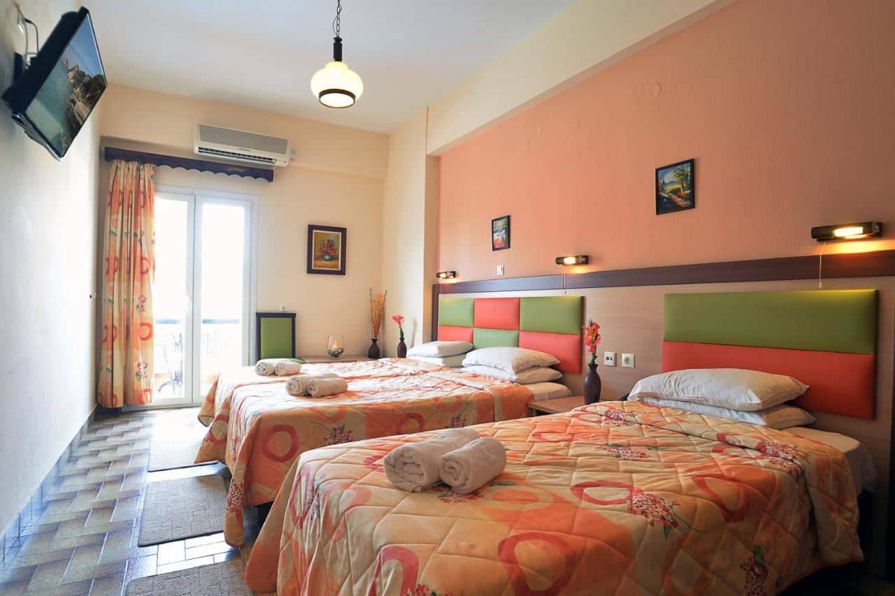 rooms-triple-room