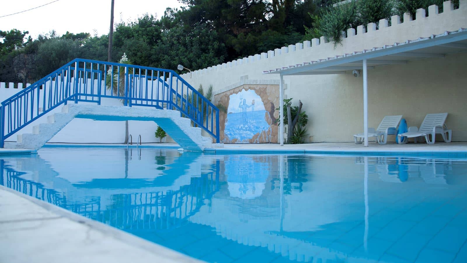 pools-outdoor-pool