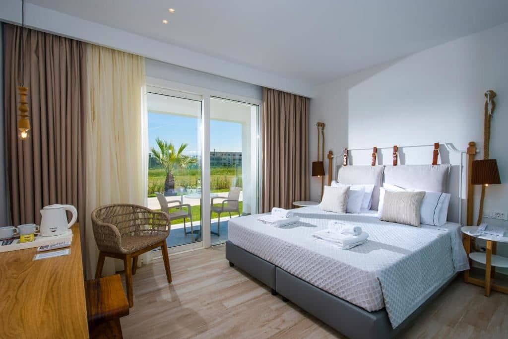 rooms-double-superior-room