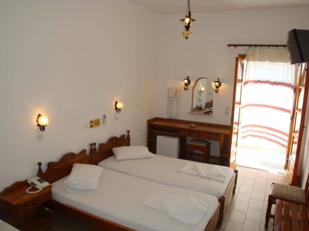 rooms-double-or-twin-standard