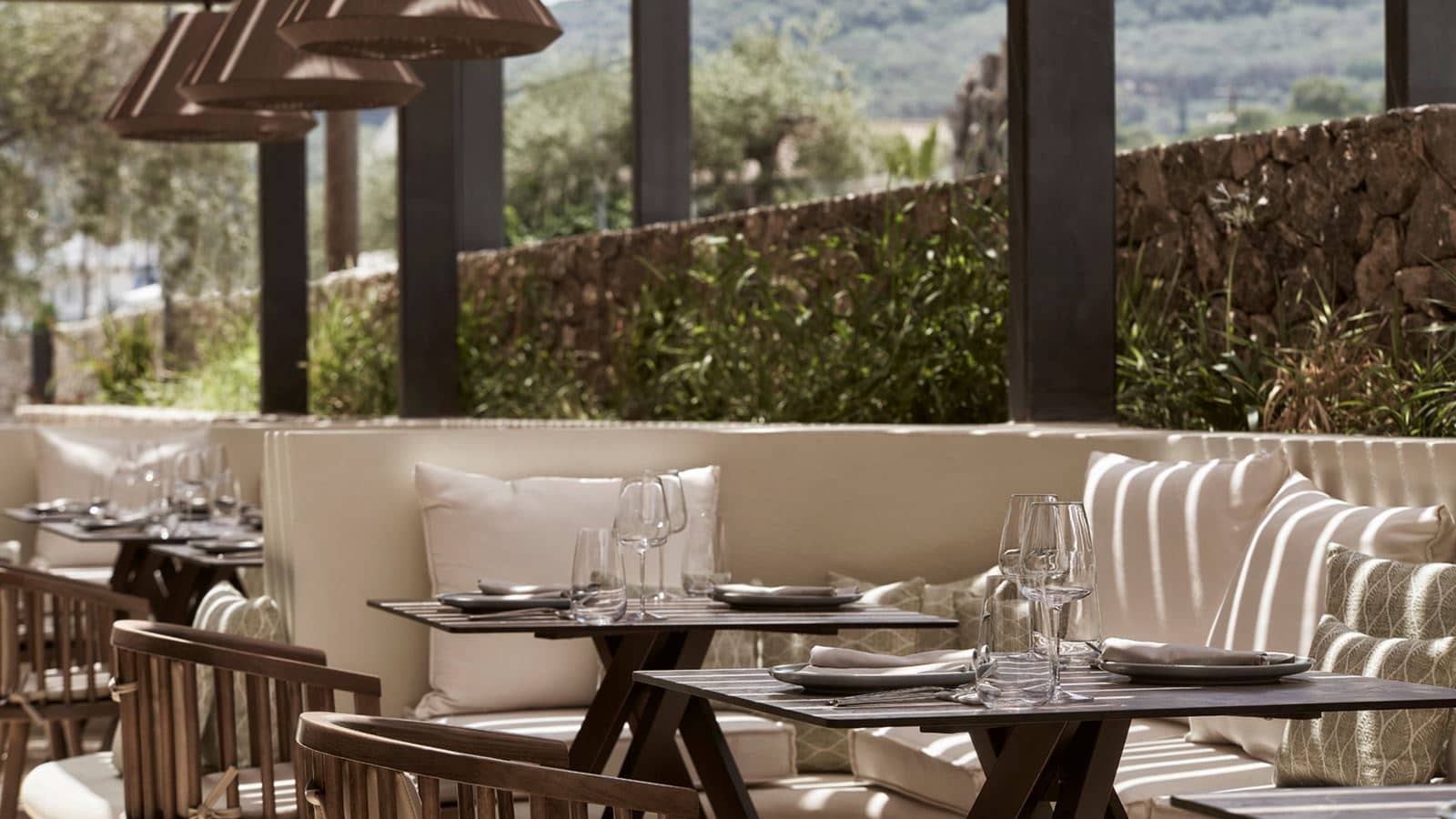 restaurants-flya-all-day-resto