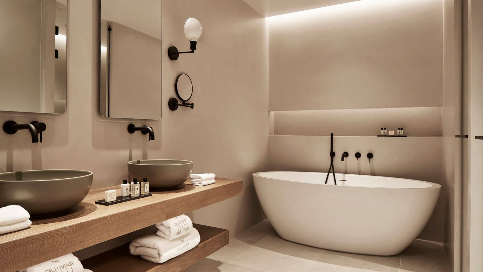 rooms-riviera-suite