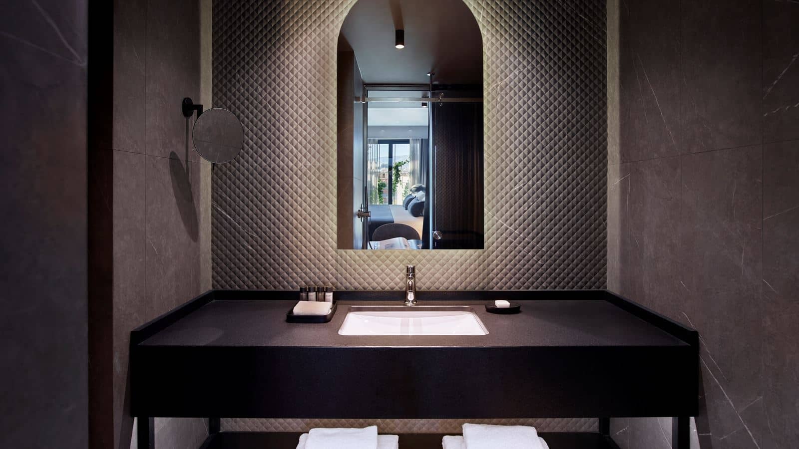 rooms-double-or-twin-premium