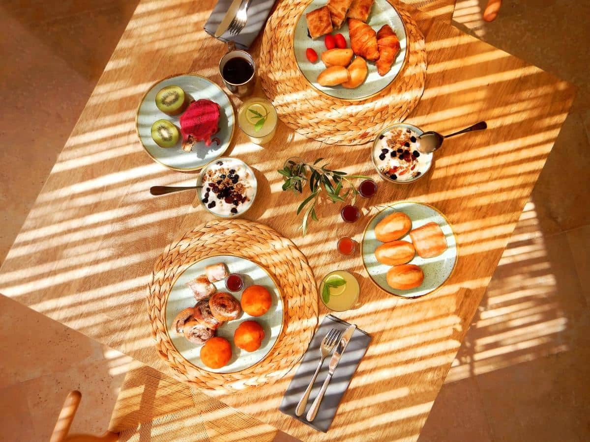 restaurants-α-main-restaurant