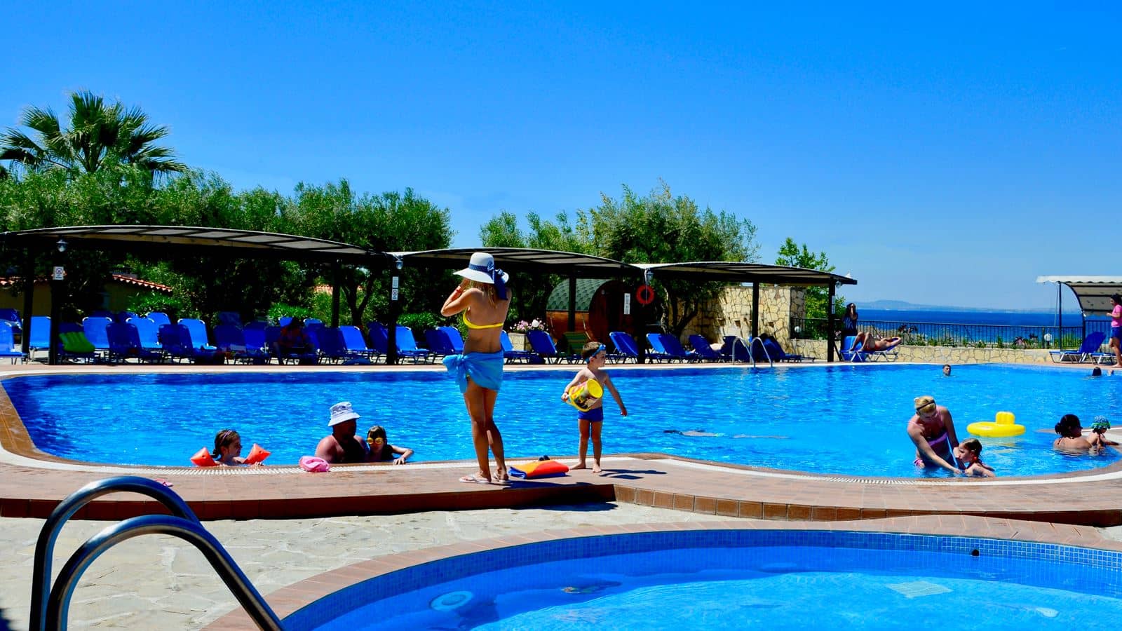 pools-outdoor-pool