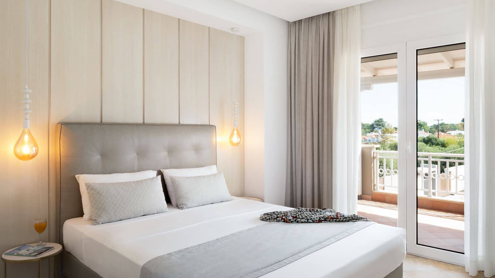 rooms-deluxe-villa