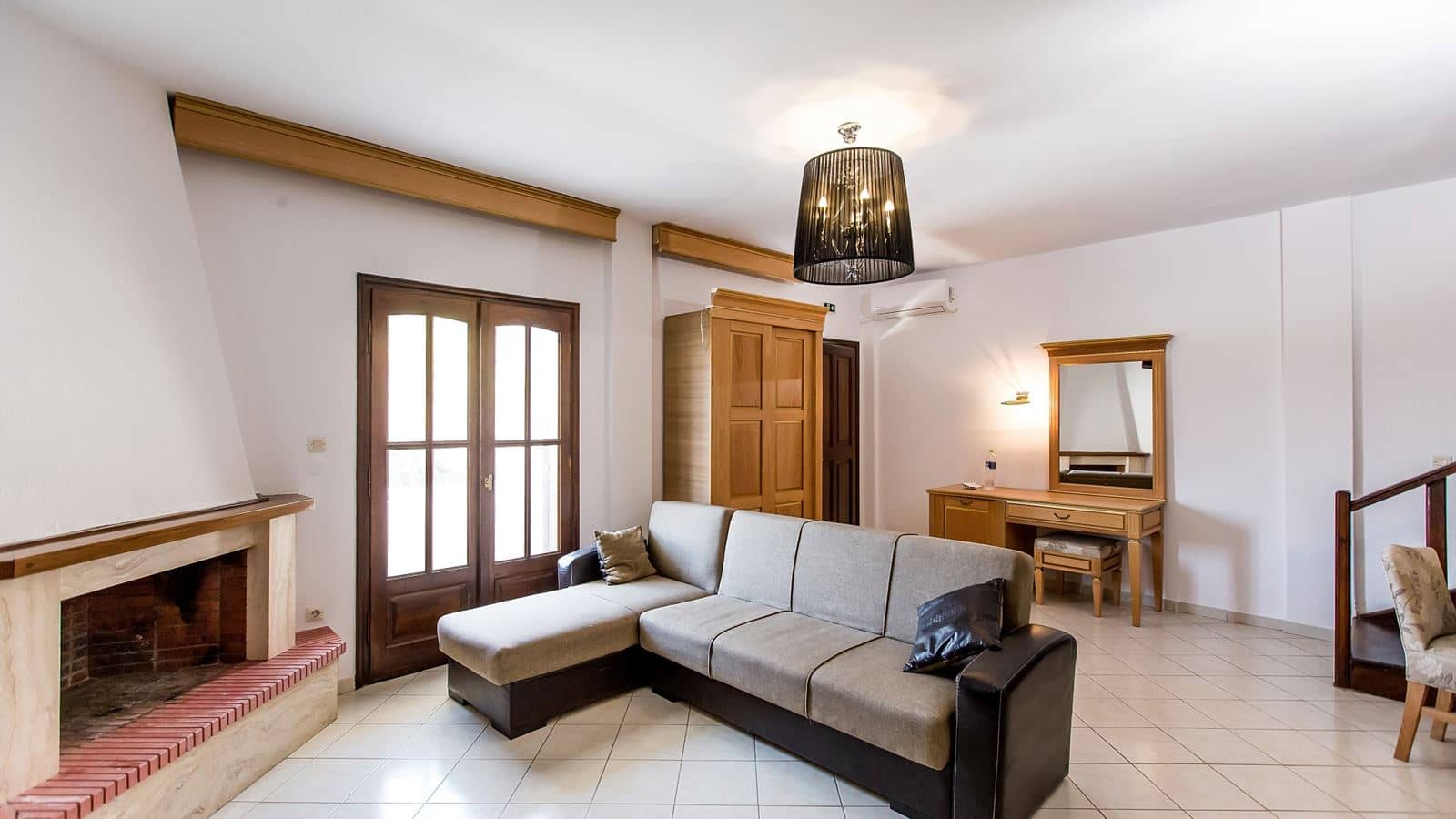 rooms-maisonette-2-bedrooms-8-pax
