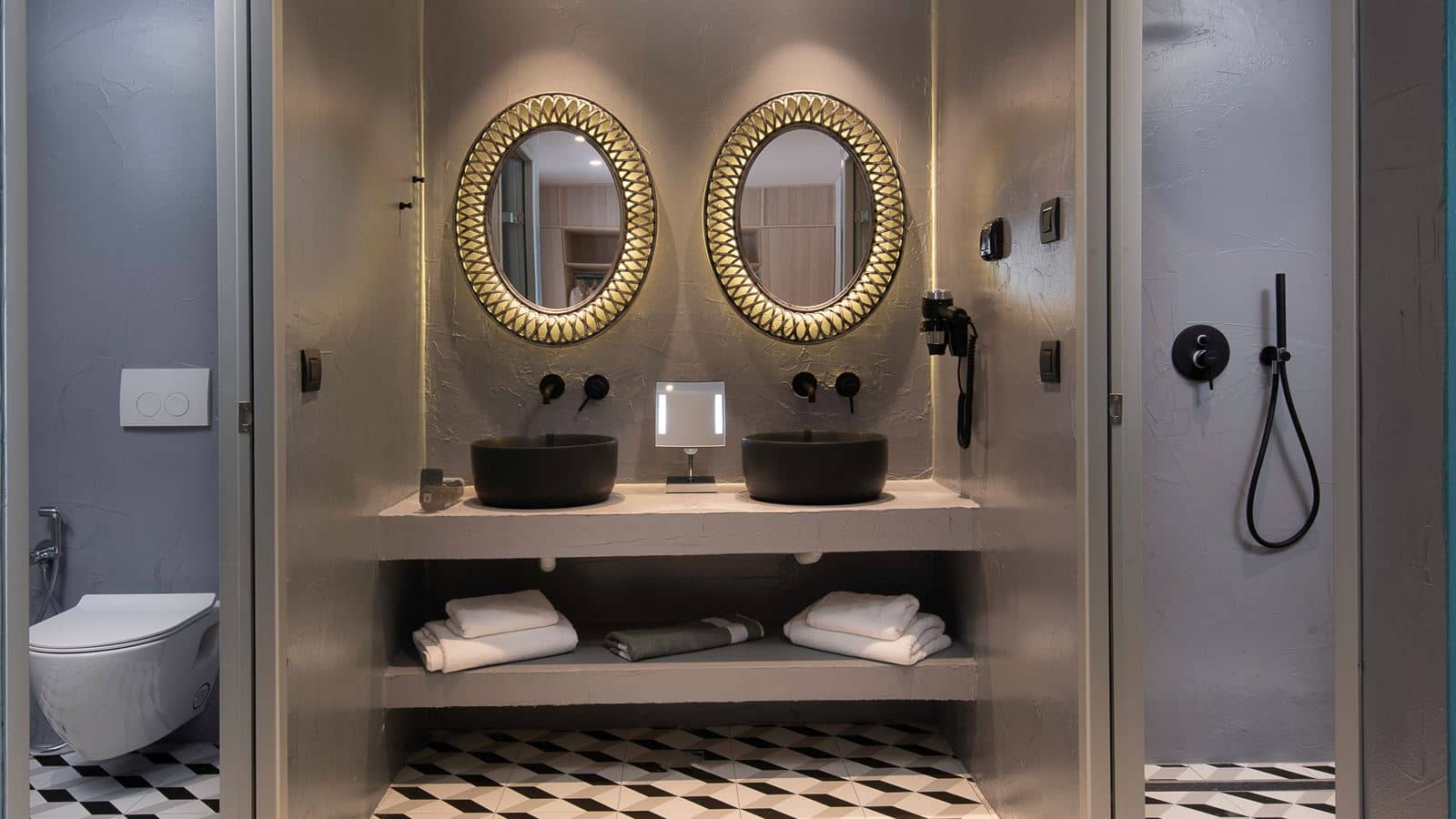 rooms-deluxe-suite