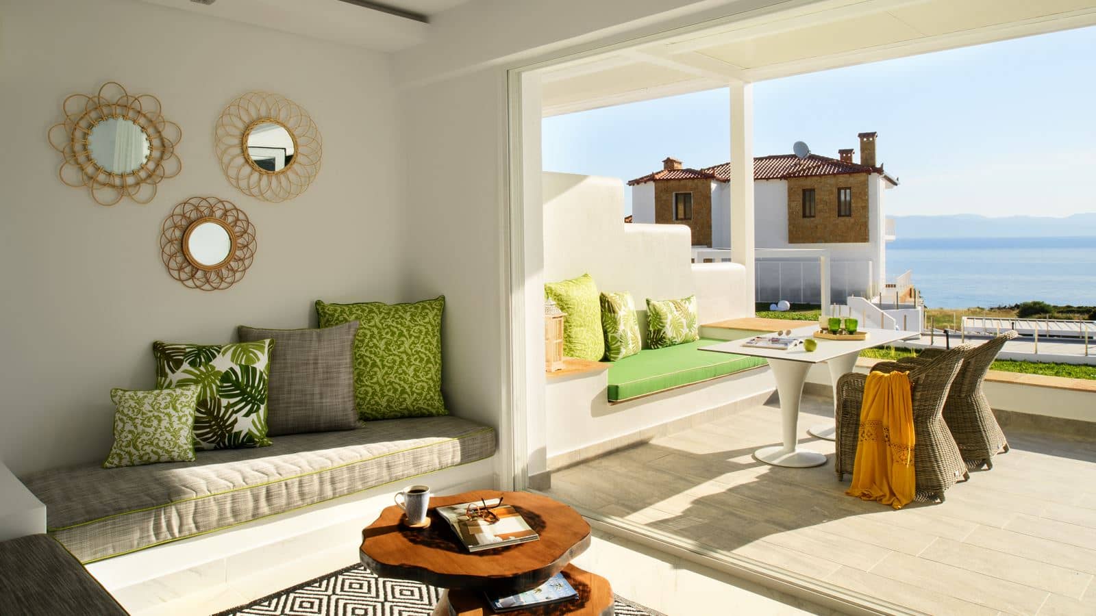 rooms-junior-suite-sea-view