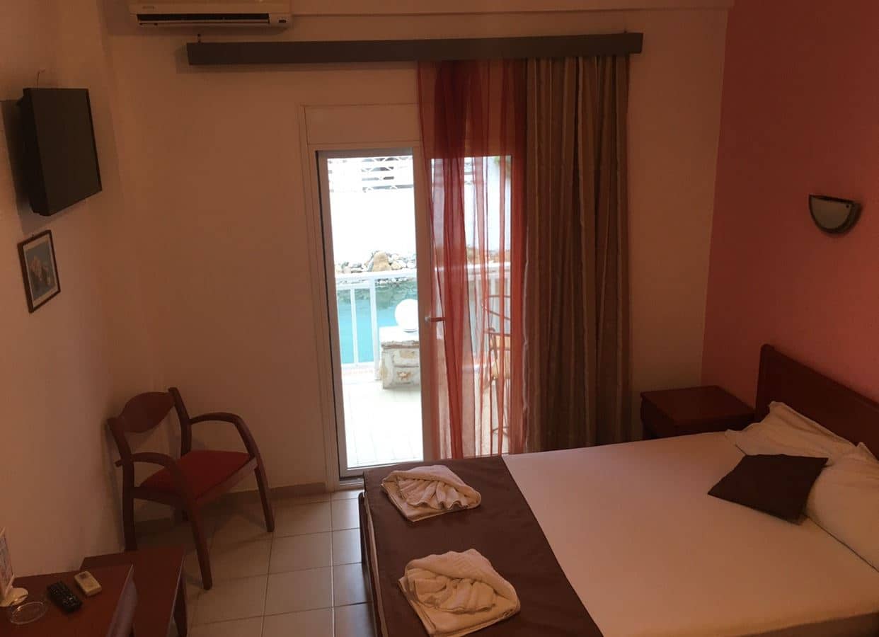 rooms-double-room