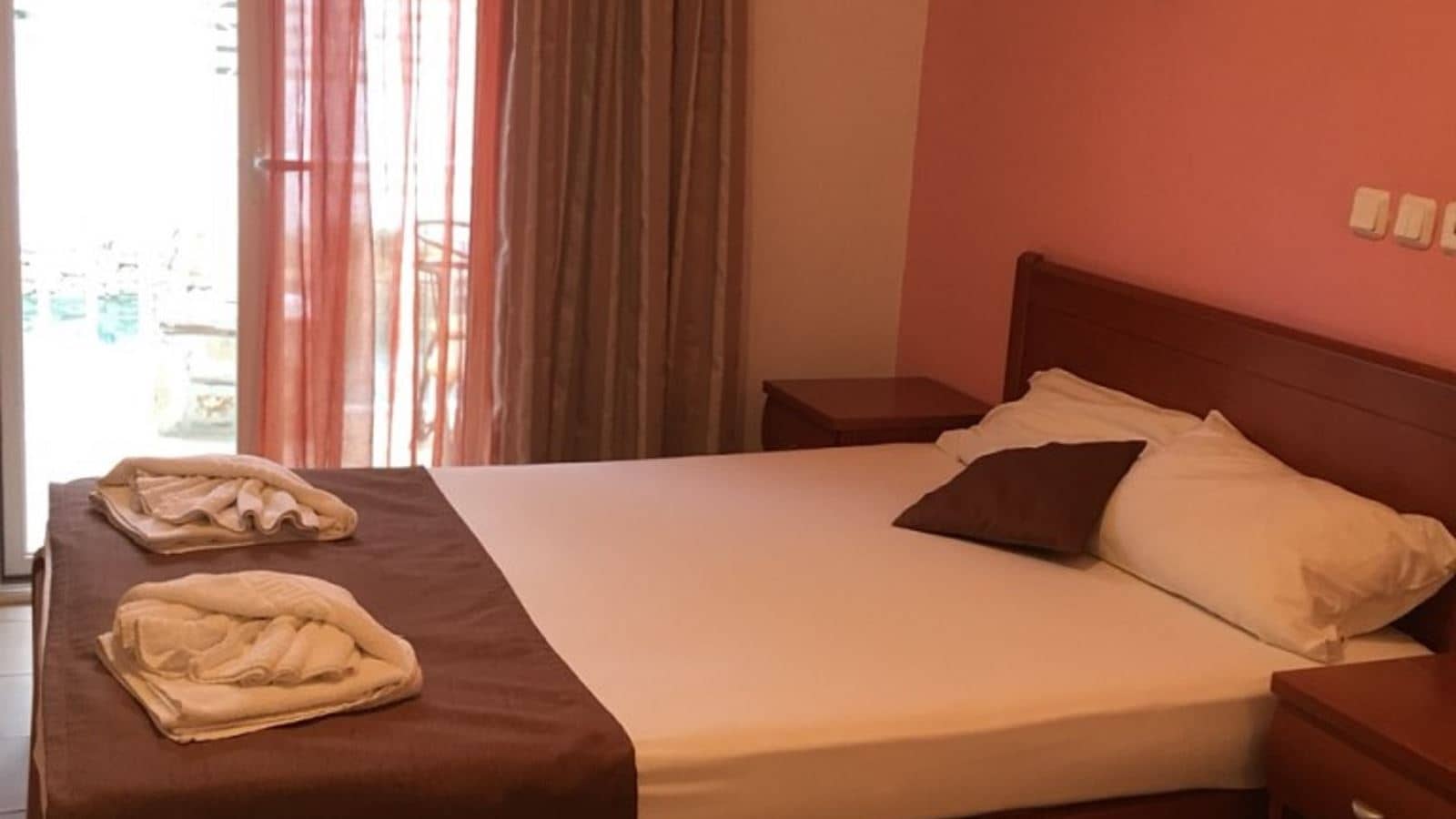 rooms-double-room