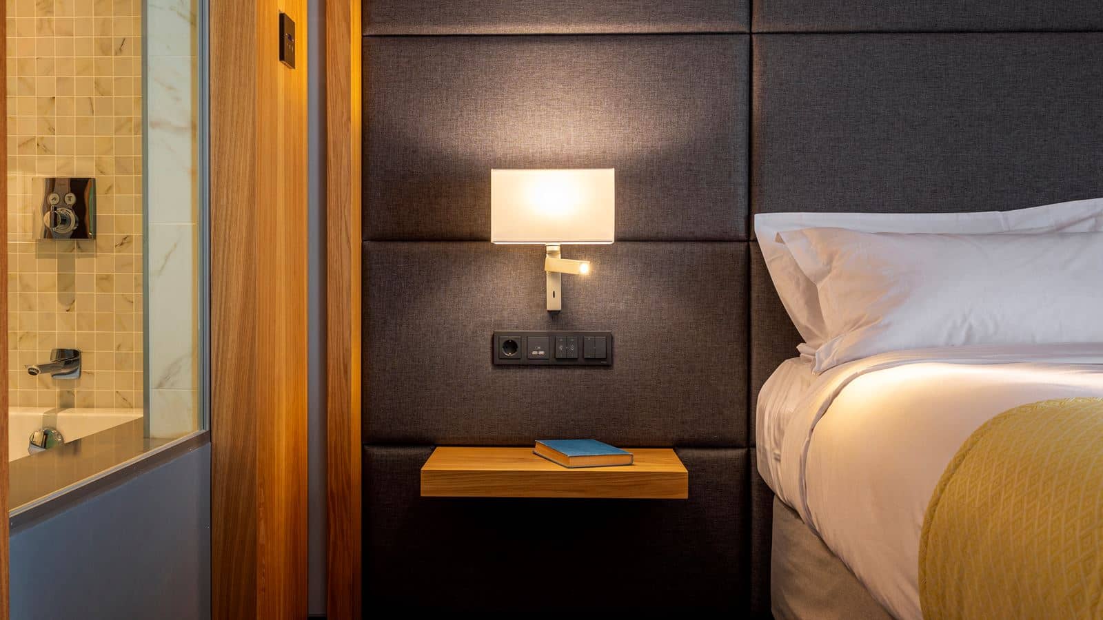 rooms-superior-room-sea-view
