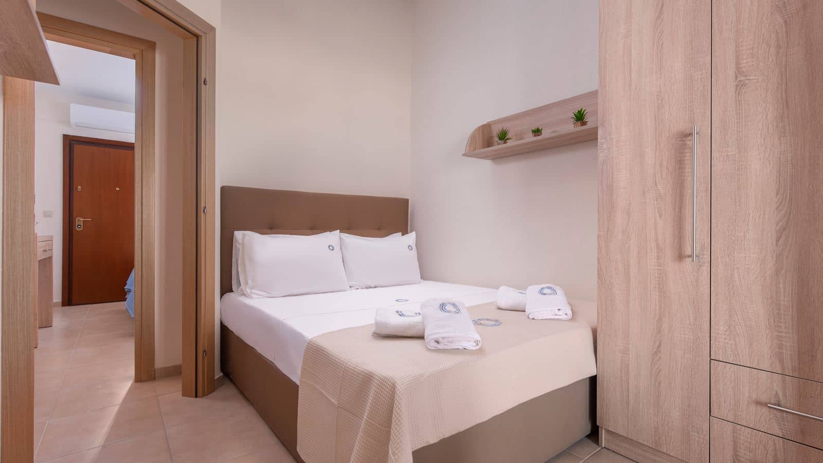 rooms-elegant-villa-sea-view