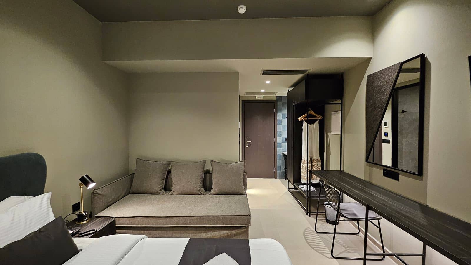 rooms-room-superior-single-use-balcony-or-terrace