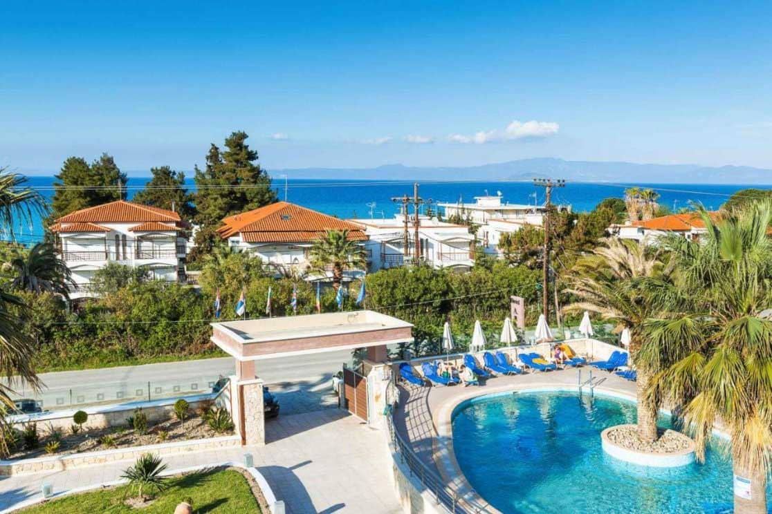 pools-outdoor-pool