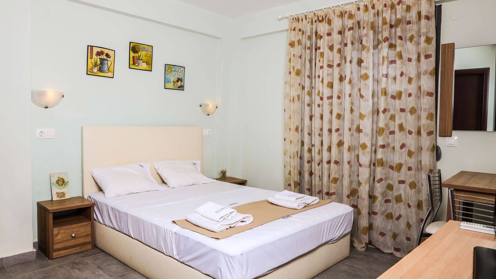 rooms-double-studio