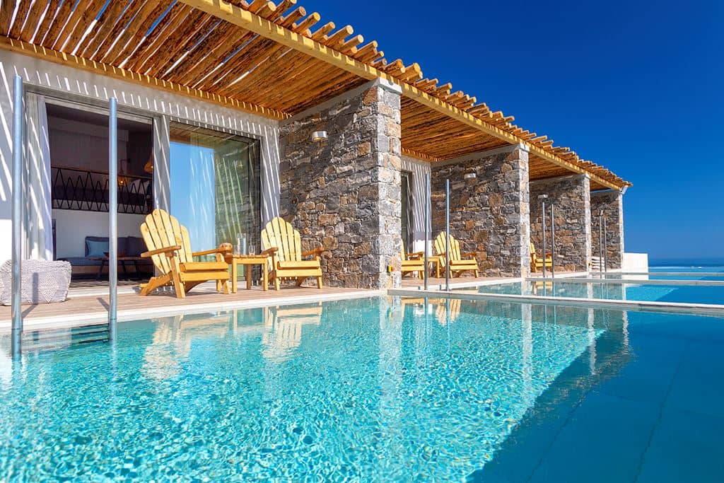 rooms-deluxe-suite--side-sea-view-privatepool