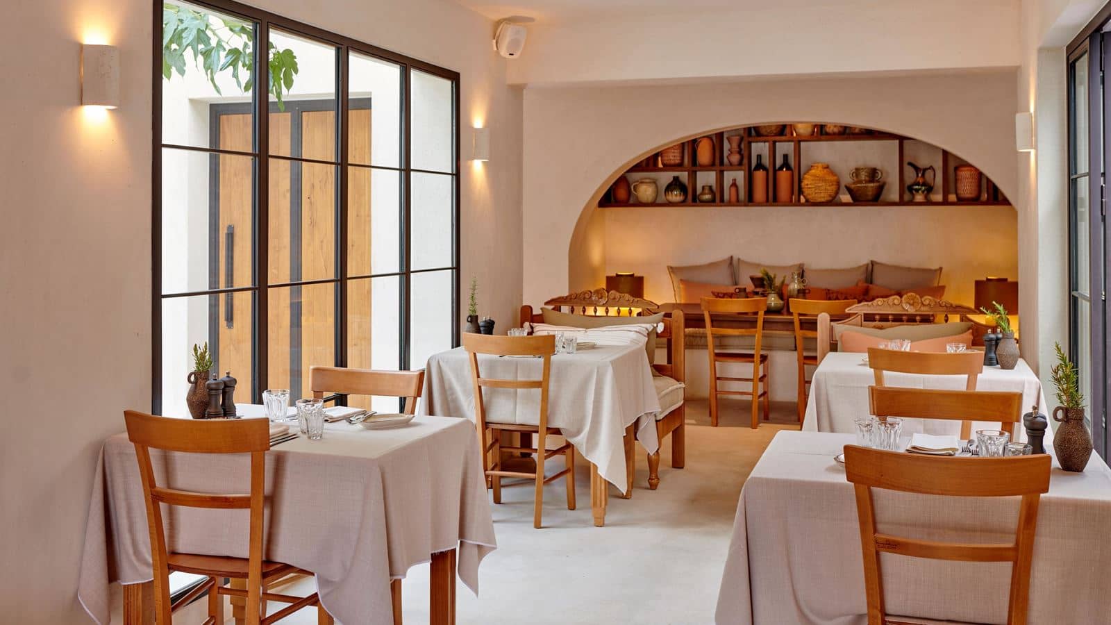 restaurants-rodies-traditional-cretan-restaurant