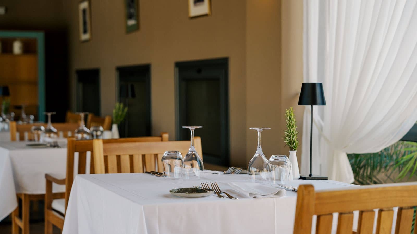 restaurants-elia