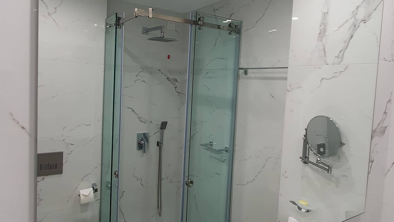 rooms-triple-standard-room