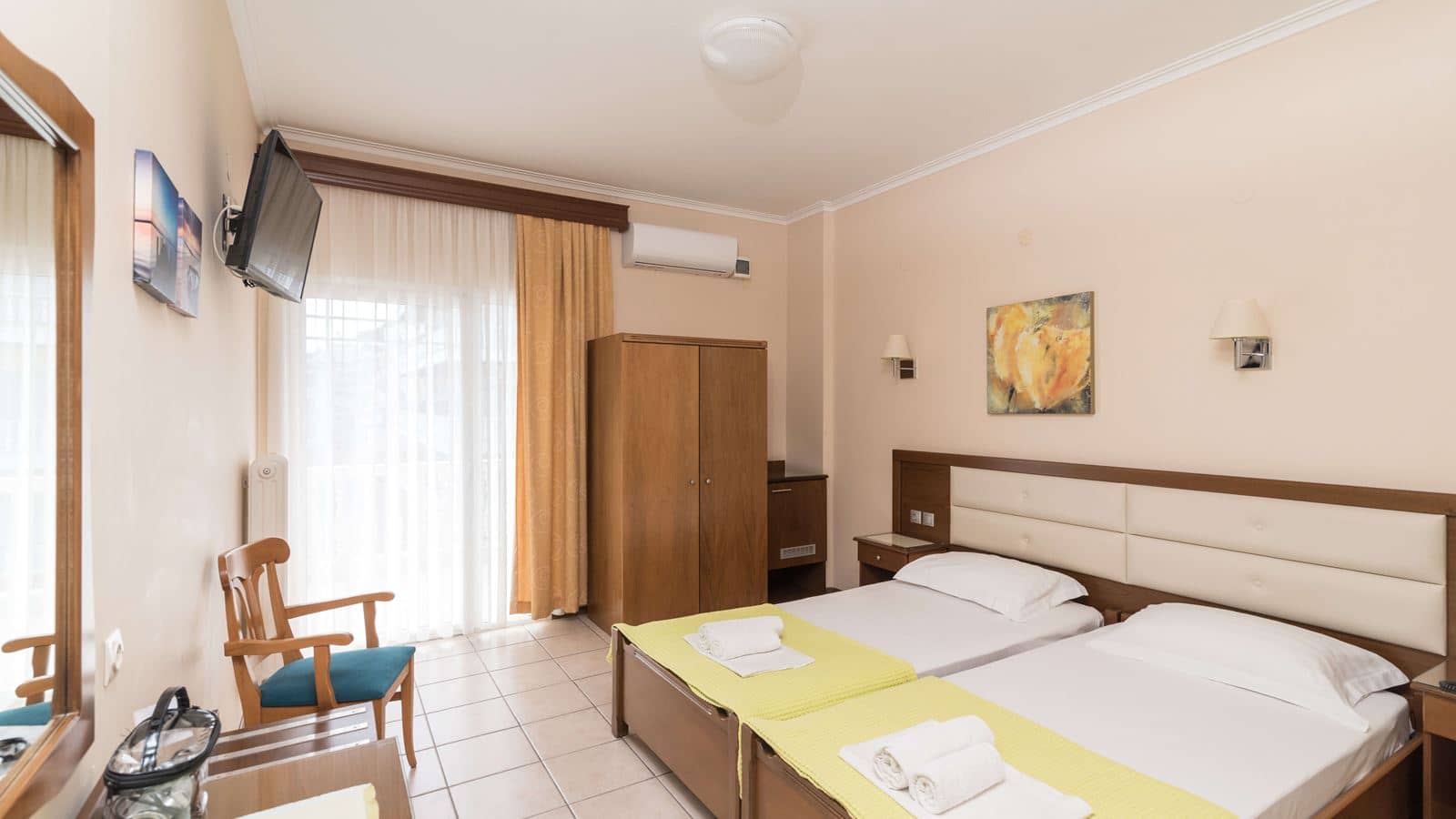 rooms-standard-triple-room