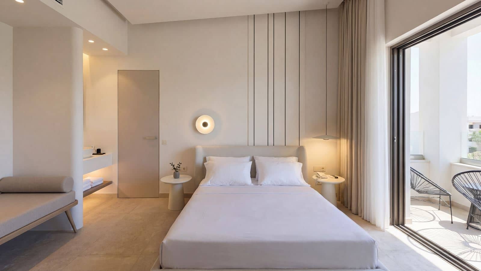 rooms-classic-room