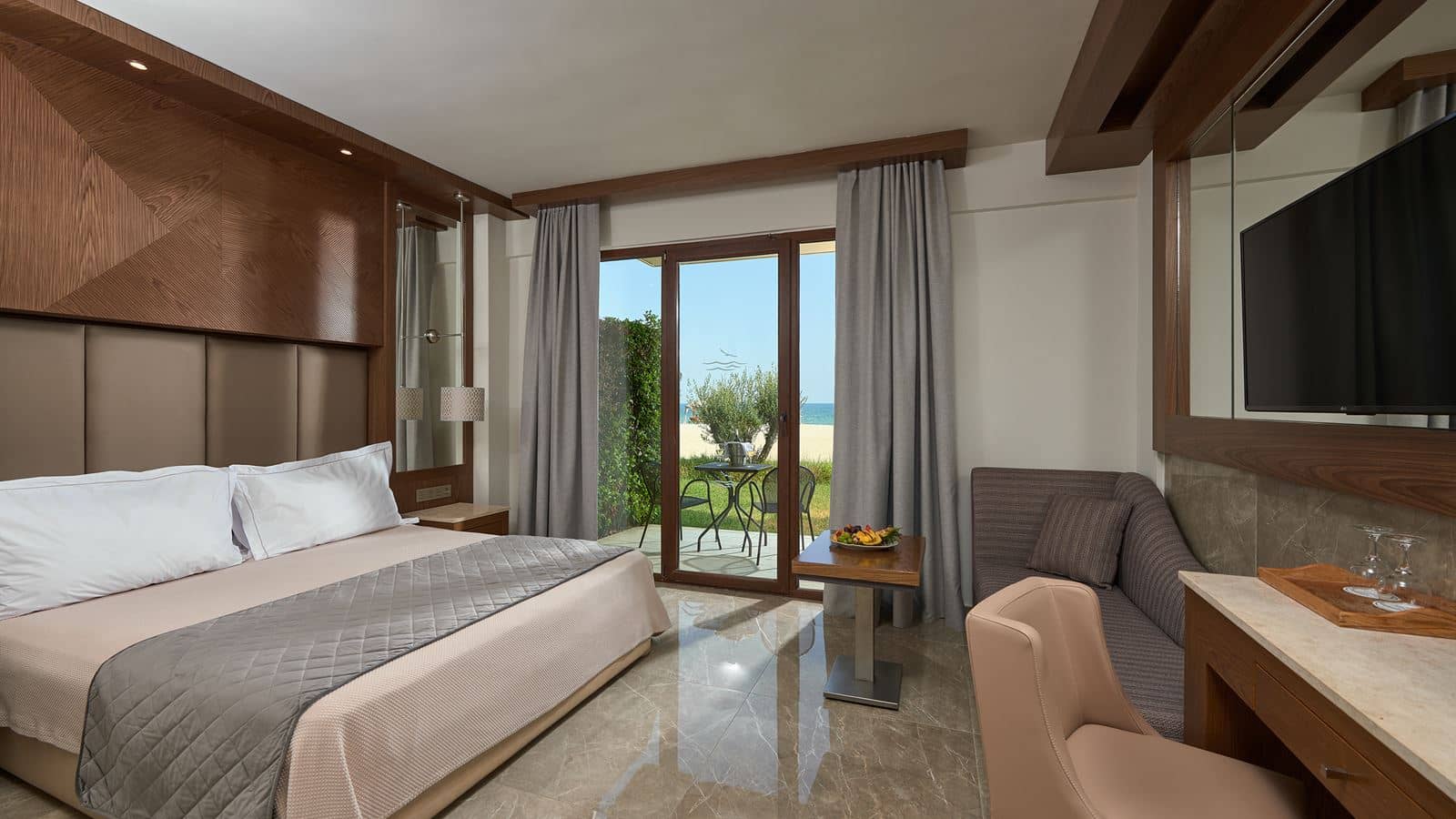 rooms-double-room-with-front-sea-view