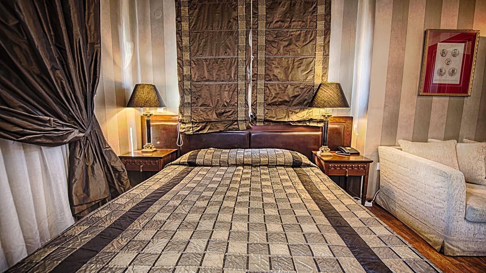 rooms-single-room
