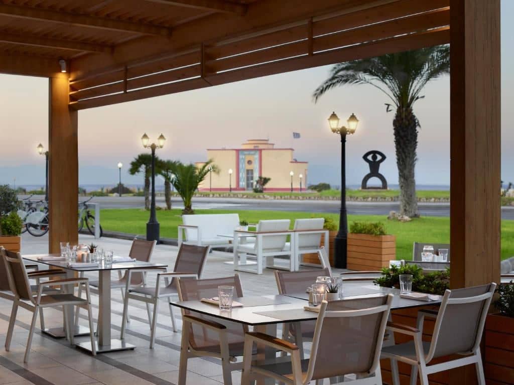 restaurants-restaurants
