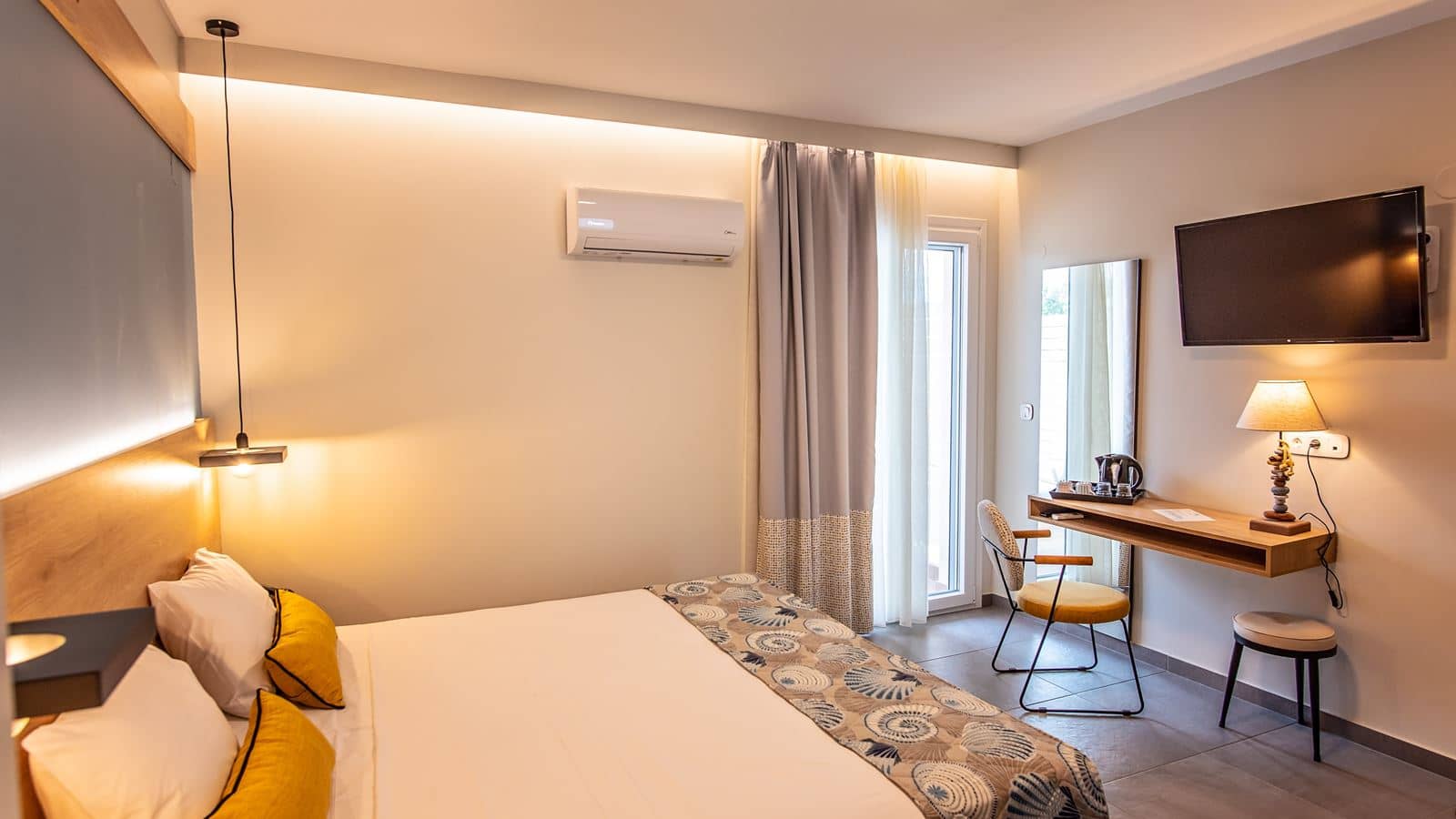 rooms-suite-deluxe-with-private-pool