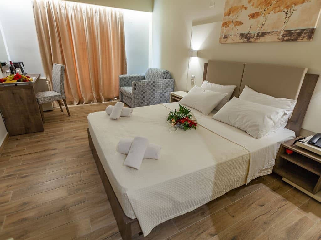 rooms-double-sea-front